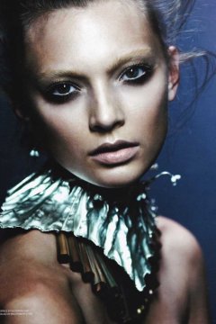 11-2009_march_karen_magazine2