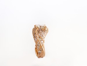 Ombre Diamonds on Twisted Leaf Ring