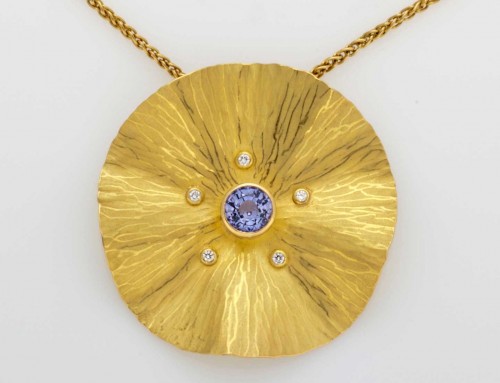 Sapphire Gold Radiant Necklace